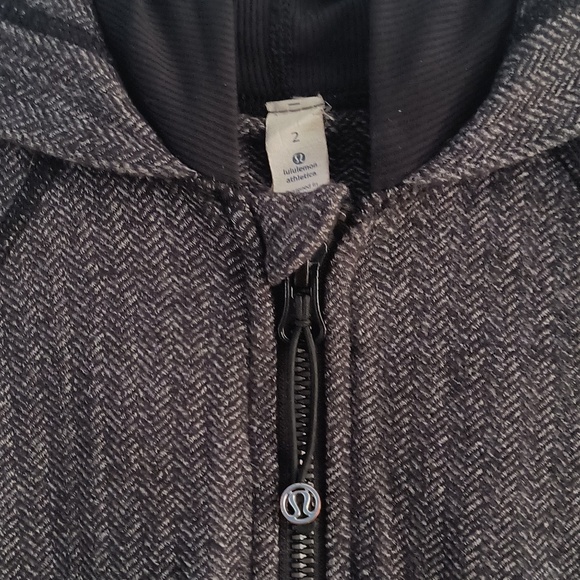 Lululemon Daily Practice Jacket Size 2 - Picture 5 of 8